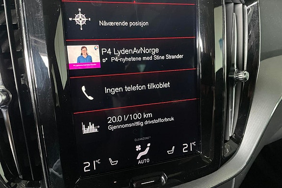 Volvo XC60 15 of 27