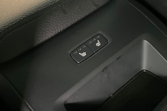 Volvo XC60 21 of 27