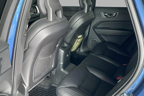 Volvo XC60 20 of 27