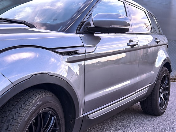 Land Rover Range Rover Evoque 4 of 19