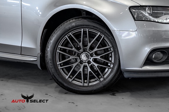 Audi A4 3 of 30