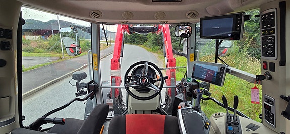 Massey Ferguson 5S.145 DYNA  6 11 of 14