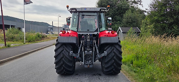 Massey Ferguson 5S.145 DYNA  6 4 of 14