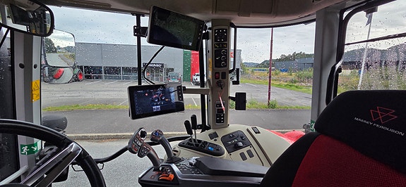 Massey Ferguson 5S.145 DYNA  6 12 of 14