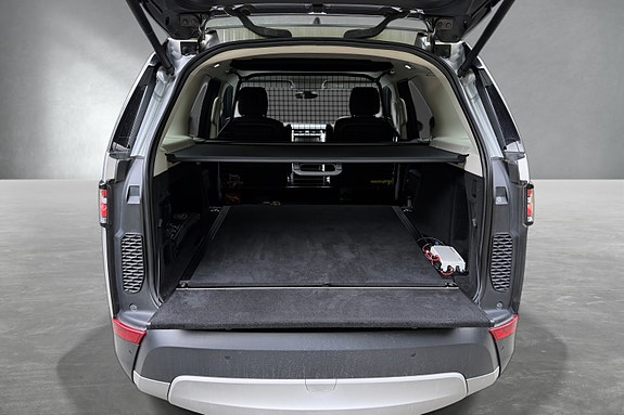 Land Rover Discovery 20 of 23
