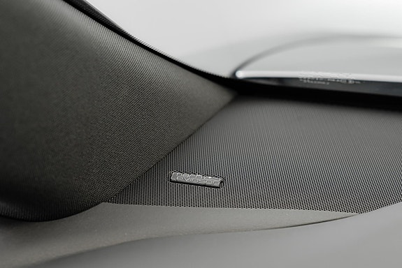 Lexus RZ450e 25 of 30