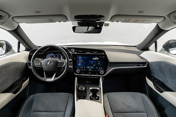 Lexus RZ450e 20 of 30