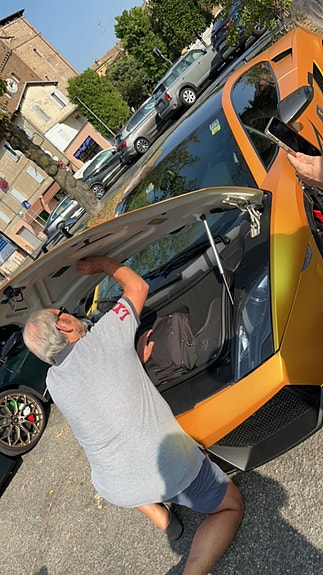 Lamborghini Gallardo 12 of 16