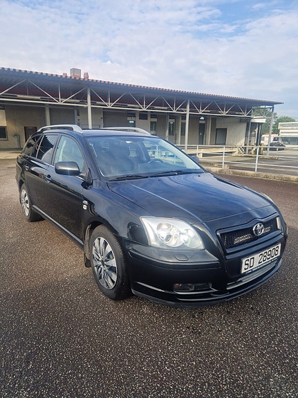 Toyota Avensis 5 of 30