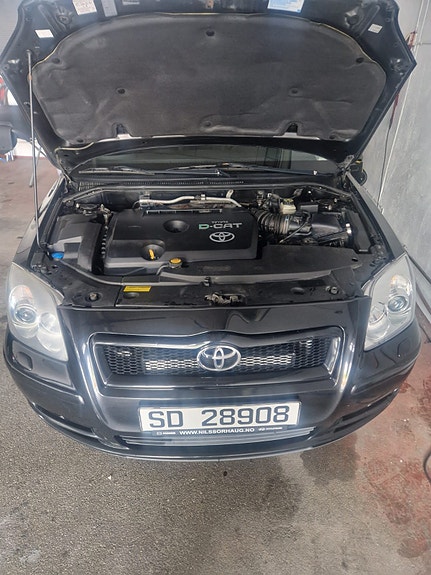 Toyota Avensis 13 of 30