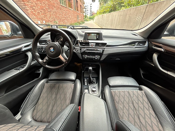 BMW X1 18 of 30