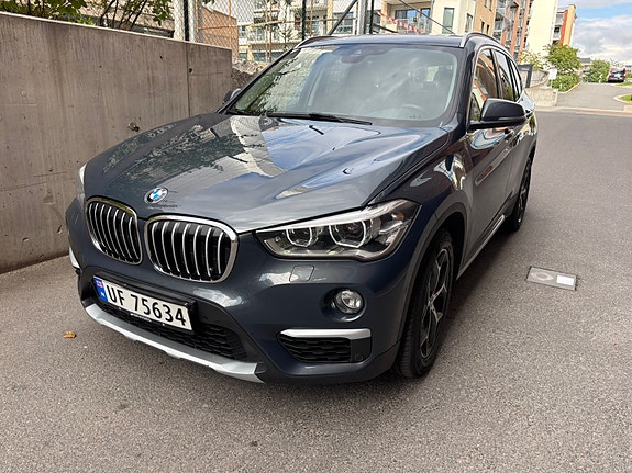 BMW X1 3 of 30