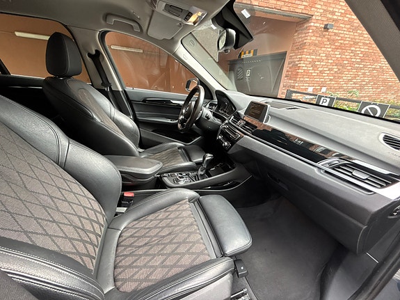 BMW X1 17 of 30