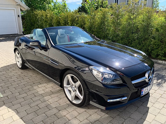 Mercedes-Benz SLK200 5 of 30
