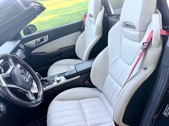 Mercedes-Benz SLK200 14 of 30