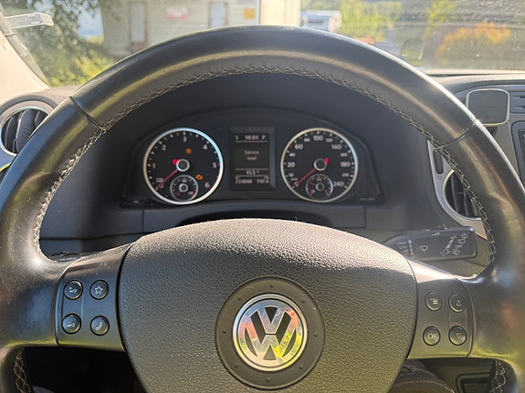 Volkswagen Tiguan 6 of 6