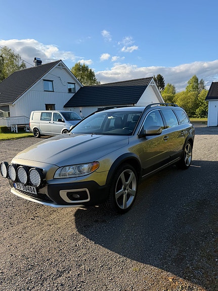 Volvo XC70 4 of 7