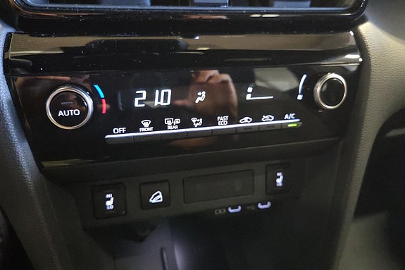 Toyota Yaris Cross 15 of 25