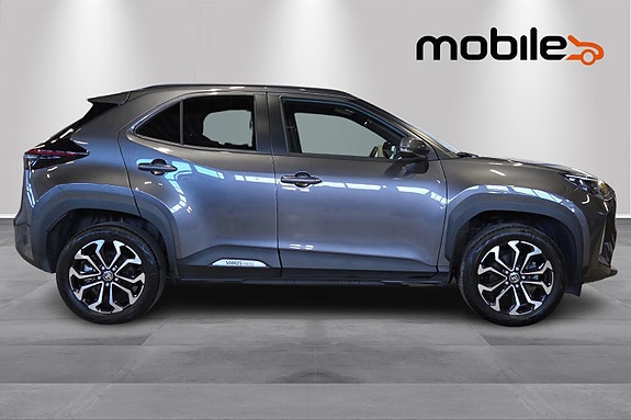 Toyota Yaris Cross 2 of 25