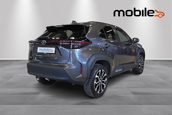 Toyota Yaris Cross 3 of 25