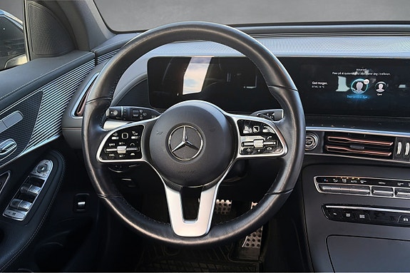 Mercedes-Benz EQC400 11 of 21