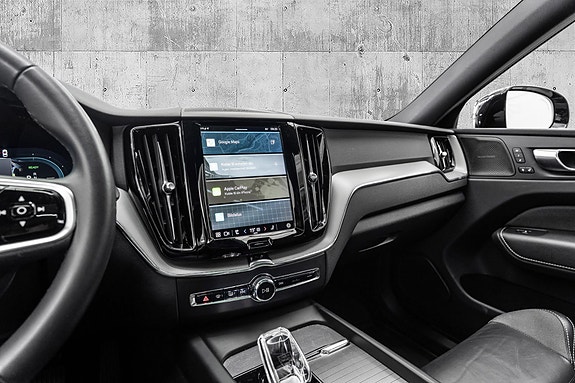 Volvo XC60 21 of 30