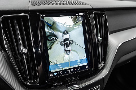 Volvo XC60 24 of 30
