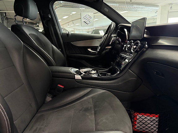 Mercedes-Benz GLC250 d 18 of 30