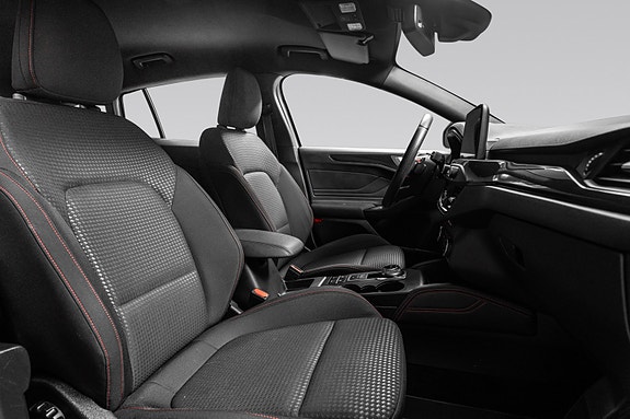 Ford Focus 28 of 29