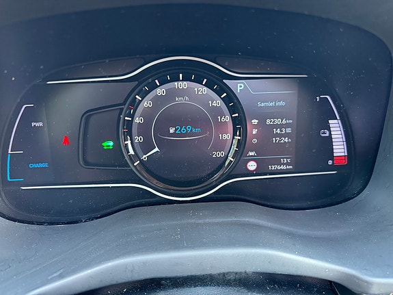 Hyundai Kona 6 of 11