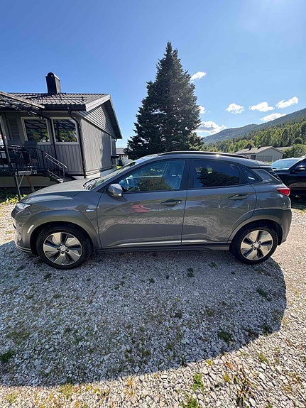 Hyundai Kona 8 of 11