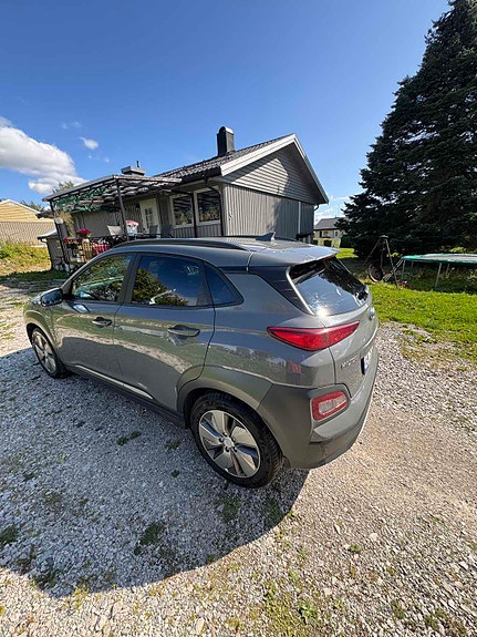 Hyundai Kona 7 of 11