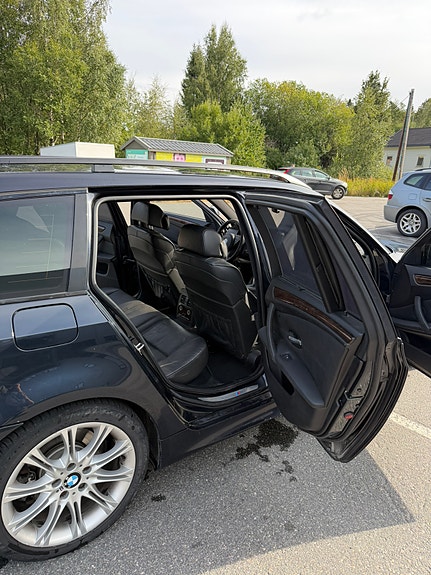 BMW 530xd 5 of 8