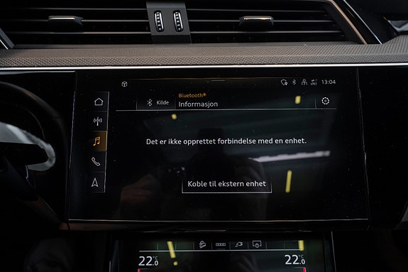 Audi e-tron 27 of 27