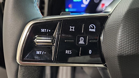 Renault Scenic E-Tech 20 of 30