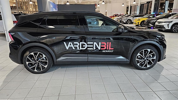 Renault Scenic E-Tech 8 of 30