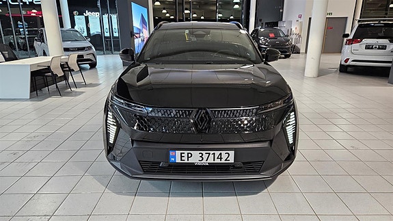 Renault Scenic E-Tech 2 of 30
