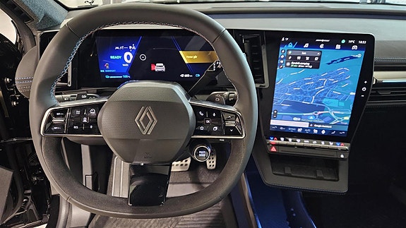 Renault Scenic E-Tech 14 of 30