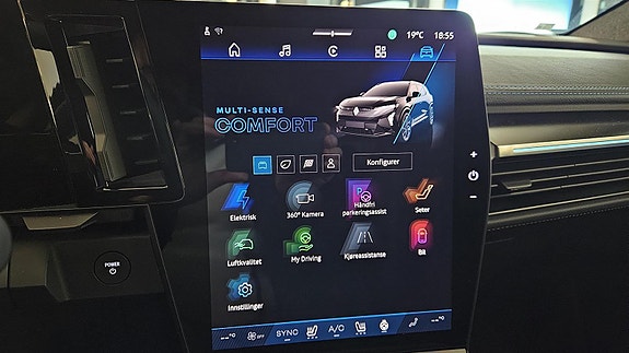 Renault Scenic E-Tech 24 of 30