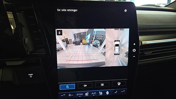 Renault Scenic E-Tech 22 of 30