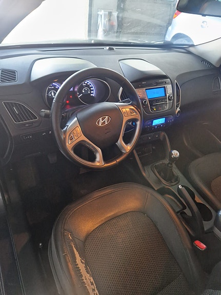 Hyundai Tucson 13 of 24