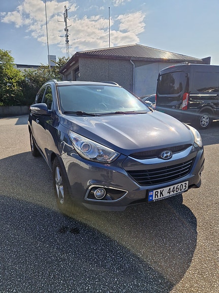 Hyundai Tucson 4 of 24
