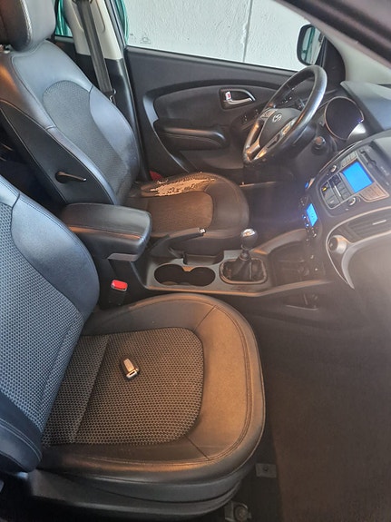 Hyundai Tucson 16 of 24