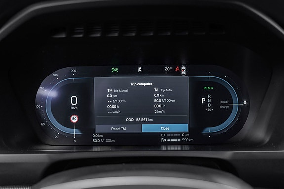 Volvo XC90 17 of 30