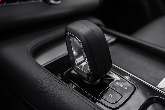 Volvo XC90 21 of 30