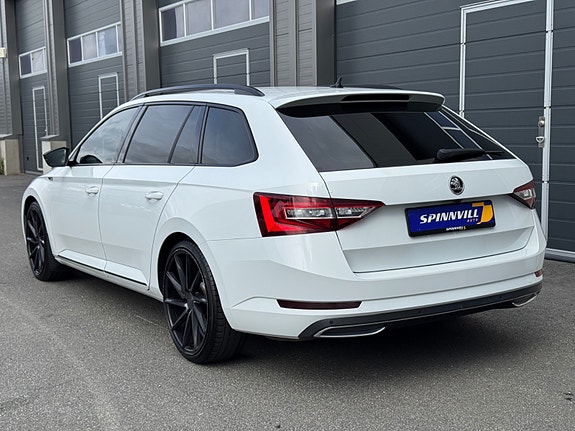 Skoda Superb 6 of 30