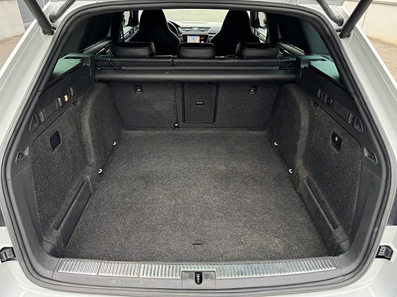 Skoda Superb 24 of 30