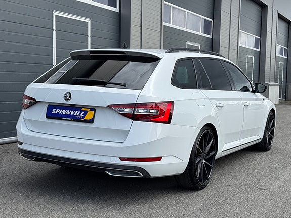 Skoda Superb 13 of 30