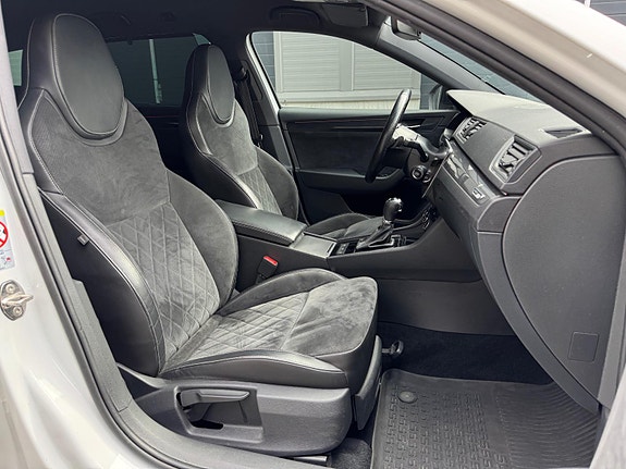 Skoda Superb 20 of 30