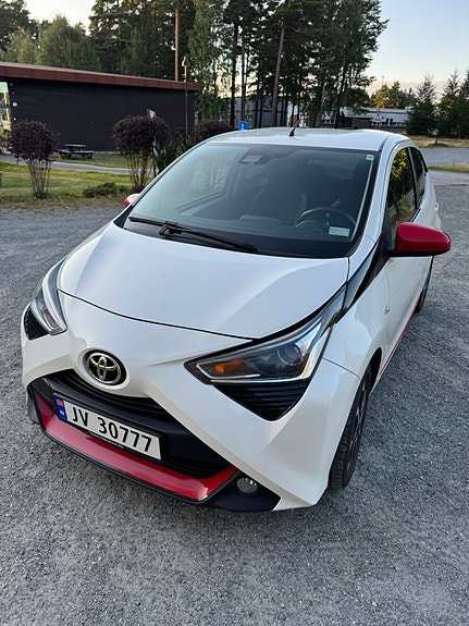 Toyota Aygo 26 of 26